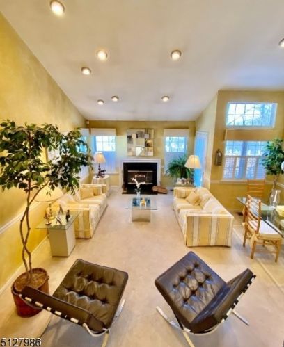 13 Ajax Ct, Hackettstown NJ  07840-2828 exterior