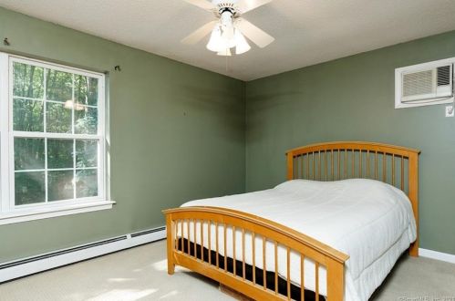 36 Picabo St, Killingly CT 06239-1533 exterior