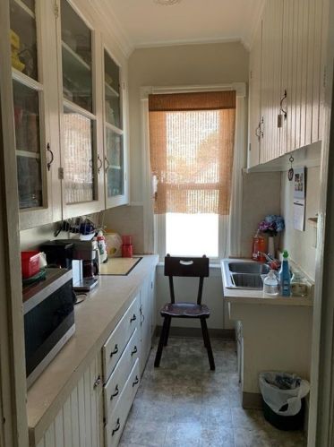 29 Elmdale Ave, Providence RI 02909-3017 exterior