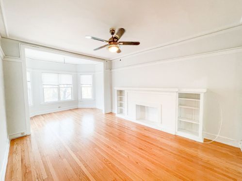 6654 Newgard Ave, Chicago, IL 60626-4712