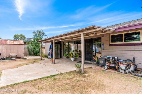 4327 Timrod St, Tucson AZ 85711-4252 exterior