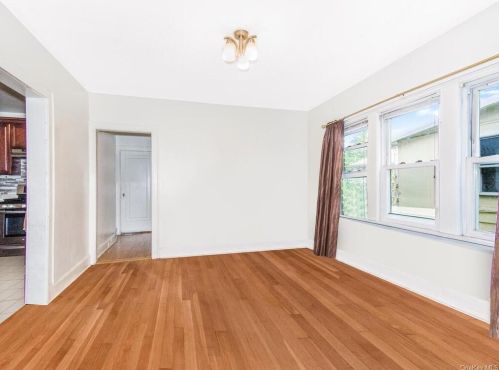 407 Columbus Ave, Mount Vernon NY 10553-1918 exterior