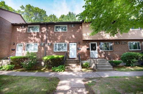 292 Green Rd, Manchester, CT 06042-3256