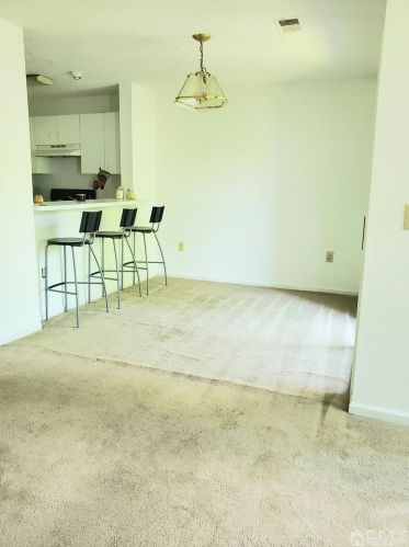 427 Edpas Rd, New Brunswick NJ 08901-3818 exterior