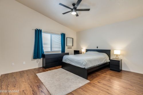 6476 David Dr, Tucson AZ 85730-1813 exterior