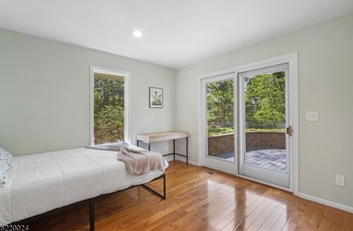 6 Normandy Pkwy, Morristown NJ exterior