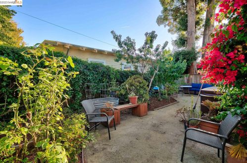 1502 10th St, Berkeley CA 94710-2376 exterior