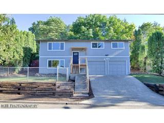 6930 Overland St, Portland, OR 97222-1898