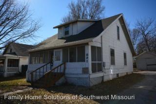 841 Grant Ave, Springfield MO  65802-3942 exterior