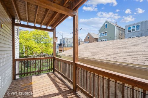 2339 Medill Ave, Chicago IL  60647-8099 exterior