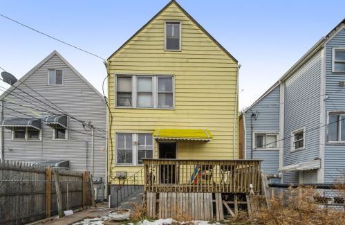 4951 Hoyne Ave, Chicago IL 60643-1728 exterior