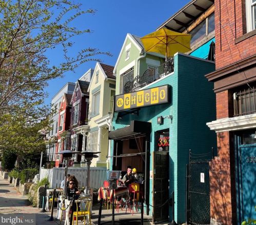 1201 Clifton St, Washington DC 20009-7063 exterior