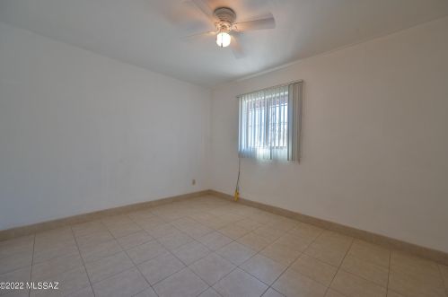 5002 1 St, Tucson AZ 85711-1507 exterior