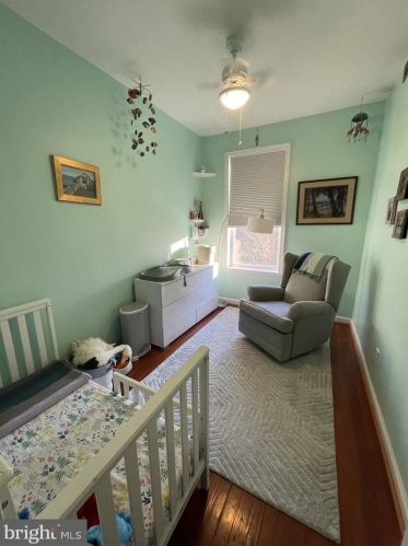 3306 Park Pl, Washington DC  20010-2530 exterior