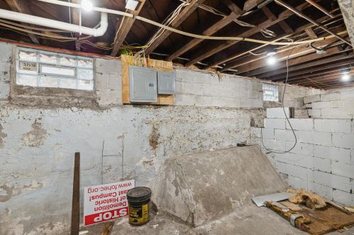 1936 Portage St, Kalamazoo MI 49001-5153 exterior