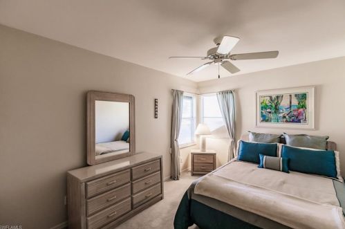 2114 Crown Pointe Blvd, Naples FL 34112-3676 exterior