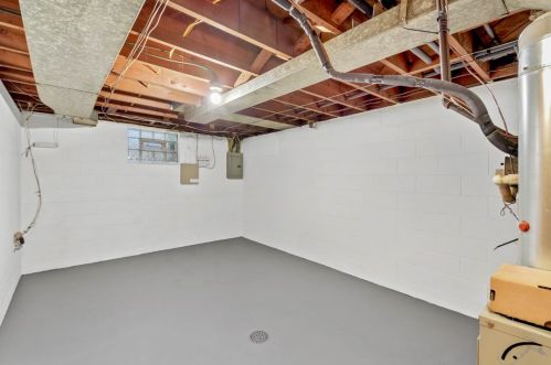 418 Neola Cir, Pittsburgh PA exterior