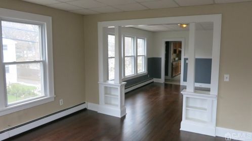 1842 5th St, Piscataway NJ  08854-1653 exterior