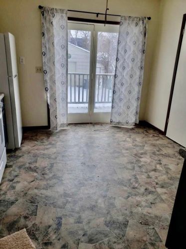 466 Hopkins St, Saint Paul MN 55130-4577 exterior