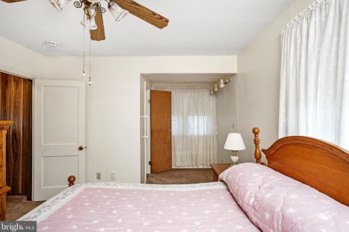 673 Independence Ave, Trenton NJ 08610-4201 exterior