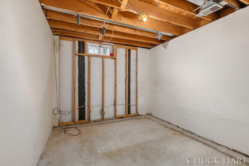 602 Crooks St, Belding MI 48809-1828 exterior