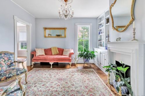 6 Crockett St, Norwalk CT 06853-1611 exterior