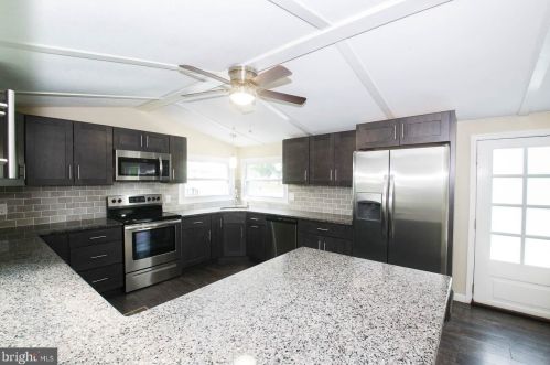 2137 Buchert Rd, Pottstown PA 19464-2460 exterior