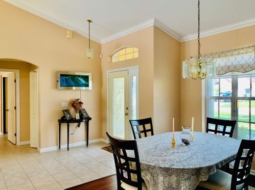 4413 Alsace Ave, Fort Pierce FL 34983-8337 exterior