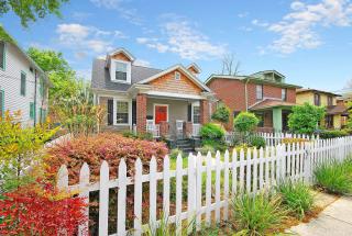 41 Poplar St, Charleston SC  29403-3736 exterior