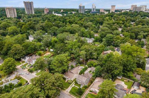 2505 Forrest Way, Atlanta GA  30305-3716 exterior