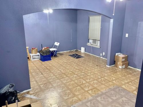 2350 Douglas Ave, Dallas TX 75219-2434 exterior