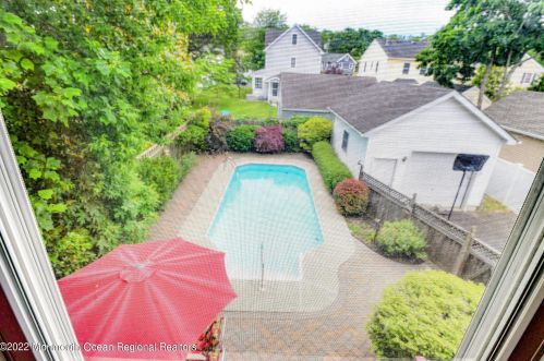 92 Washington St, Locust NJ 07760-1432 exterior