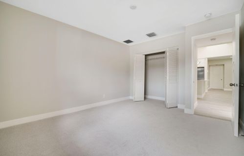 3997 5 Ave, Boca Raton FL 33432-6073 exterior