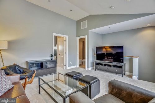 12458 Ansin Circle Dr, Rockville MD  20854-6900 exterior