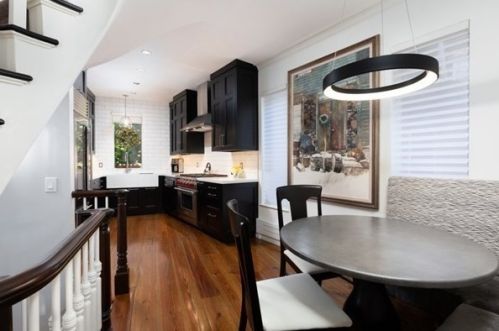 9 Dartmouth St, Boston MA exterior