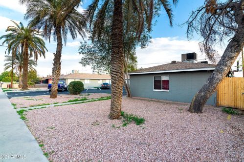 3121 Almeria Rd, Phoenix AZ 85009-2457 exterior