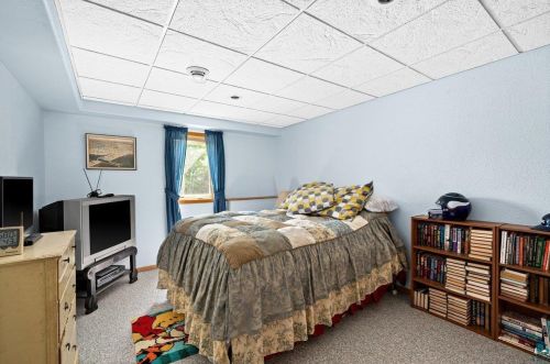 9120 Lawn St, Duluth MN 55810-1545 exterior