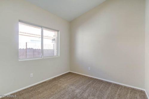 14437 47 Pl, Phoenix AZ 85018-6009 exterior