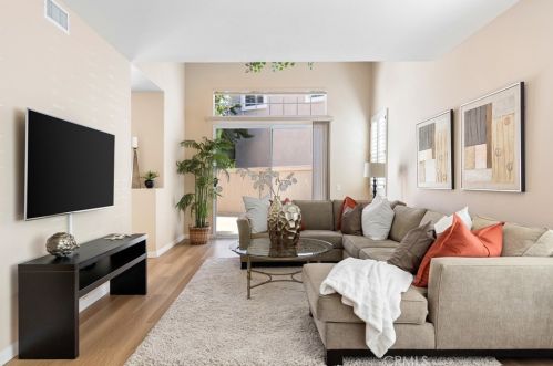 2375 Cascade, Tustin CA exterior