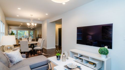 3927 Lawndale Ave, Chicago IL  60618-3107 exterior