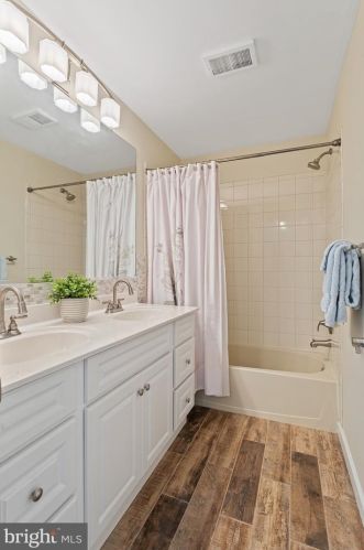 1432 Carlon Ct, Huntingtown MD 20639-2338 exterior