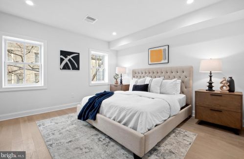 541 22nd St, Philadelphia PA  19130-3130 exterior