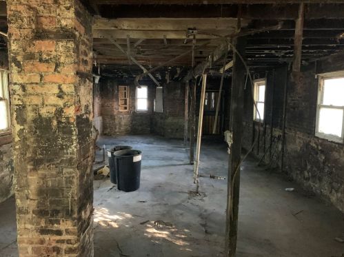 638 65th St, Chicago IL  60637-3459 exterior