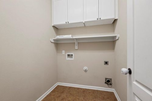 8642 Lighthouse Lk Ln, Humble TX 77346-5802 exterior