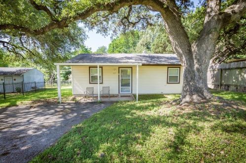 117 Ainsworth St, Austin TX  78745-4011 exterior