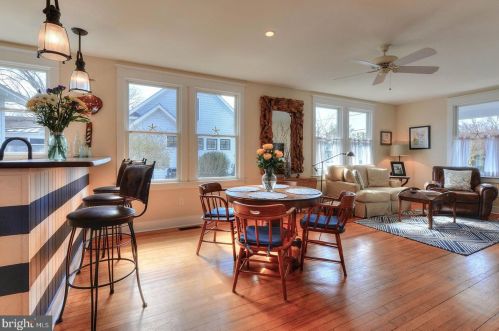 121 3 St, Lewes DE 19958-1328 exterior