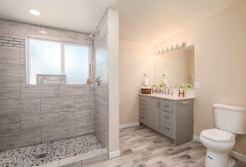 5010 25th St, Tucson AZ  85711-4935 exterior