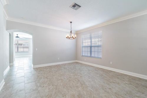 8814 Cypress Hammock Dr, Tampa FL  33614-8100 exterior