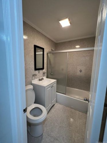 1142 Croes Ave, Bronx NY  10472-4502 exterior