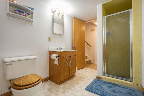 6032 Devon St, Kalamazoo MI  49024-2646 exterior